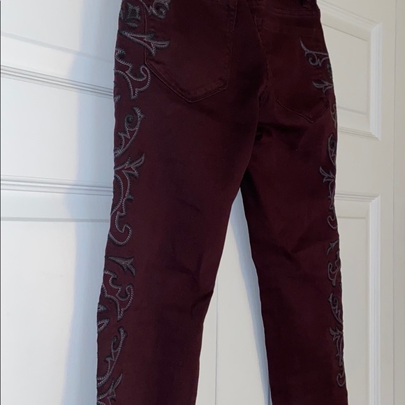 Maroon Mid Rise BDG Jeans with Western Detailing - Picture 4 of 4